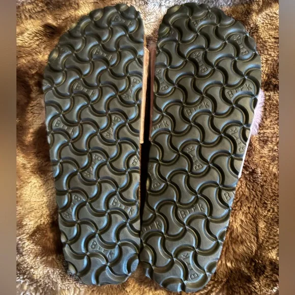 Birkenstock Women's Purple Sandals - Picture 4 of 4